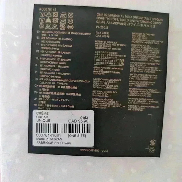 Forever 21  crew socks white polka dot - Picture 5 of 6